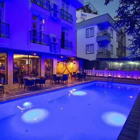 Nfk The House Hotel 4*